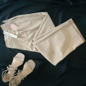 Nicole Miller High Rise Straight Leg Dress Women Pants. Color Taupe/Tan. Size L.